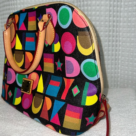 Dooney & Bourke Art Deco Zip ZipSatchel
New with tags - Picture 2 of 8
